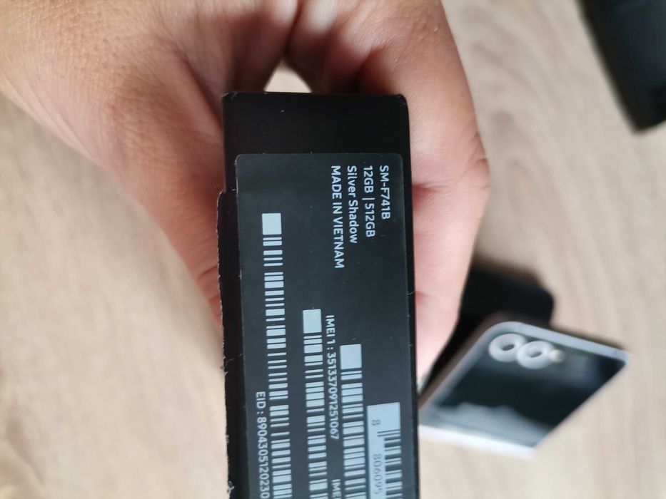 SAMSUNG Galaxy Z Flip 6 512GB