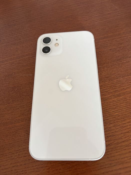Продам IPhone 12, 64 гб
