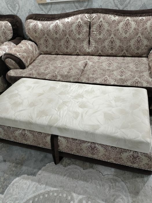 Продам диван с креслом раздвижной