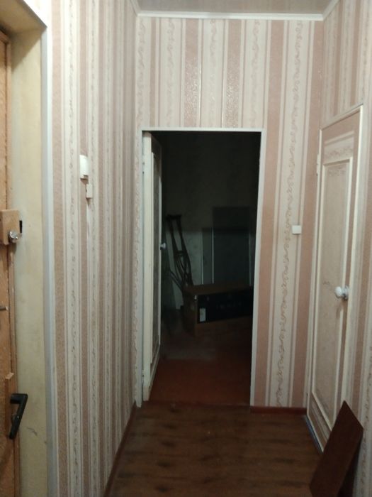 Yunusobod tumani 12 kv 2 xona uy sotiladi