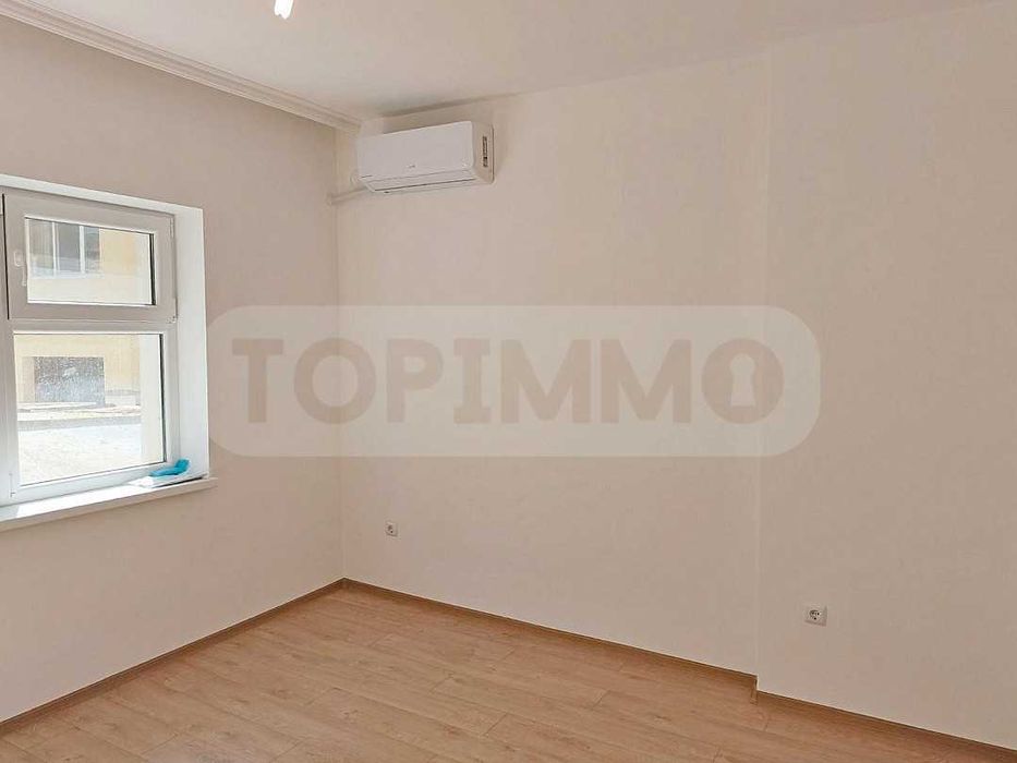 Дава се под наем Офис в Варна, Гръцка махала - 100 кв.м за 1097.01 € - Снимка #6