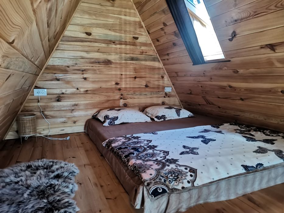 Cabană A frame cu ciubar de închiriat