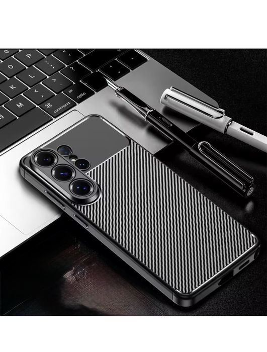 Samsung S25 S26 PLUS ULTRA - Husa Autofocus Imitatie Carbon Neagra
