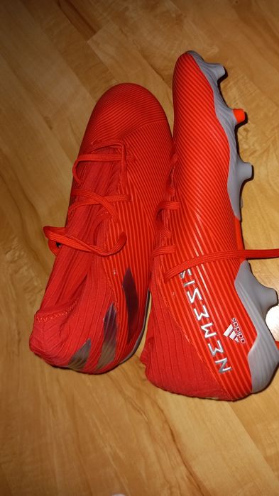 Бутсы.  Adidas Nemeziz 19.3 FG
