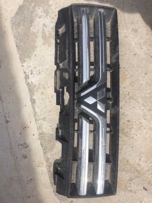 Мицубиси Mitsubishi решётка