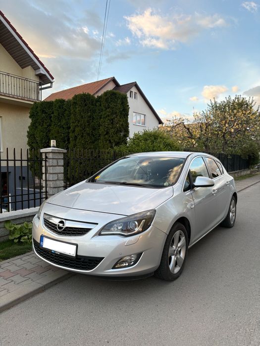 Vand Opel Astra j