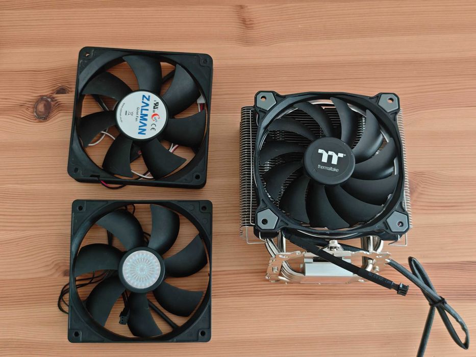 Кулер процессора Thermaltake Riing Silent 12 RGB Sync Edition (AM4)