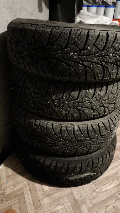 Шины Rosava шипы все на месте