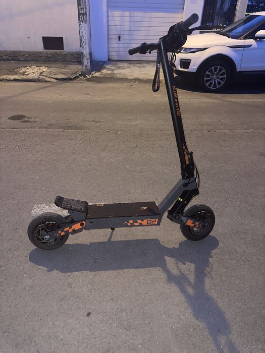 Trotineta Kukirin G2 2025