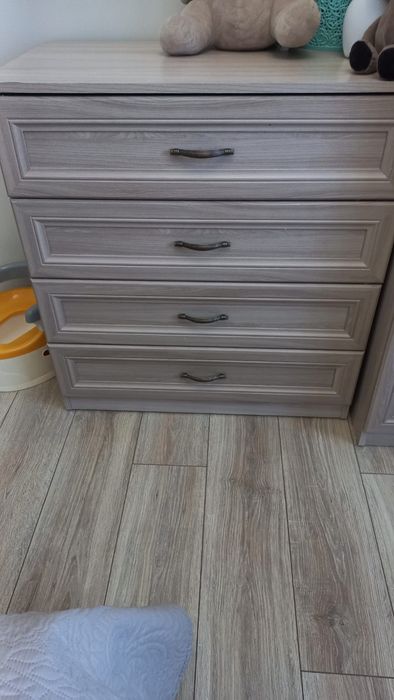 Спальный гарнитур