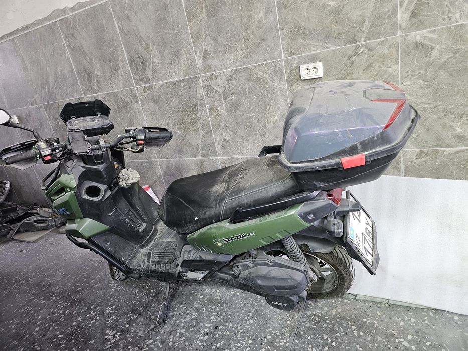 Продам скутер танк