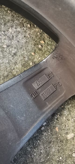 Джанти 17" DEZENT 7.5J 5x114.3 ET45 отвор 71.6мм с гуми CPC5 225/60/17