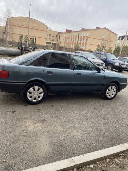 Продам ауди в хорошем состоянии