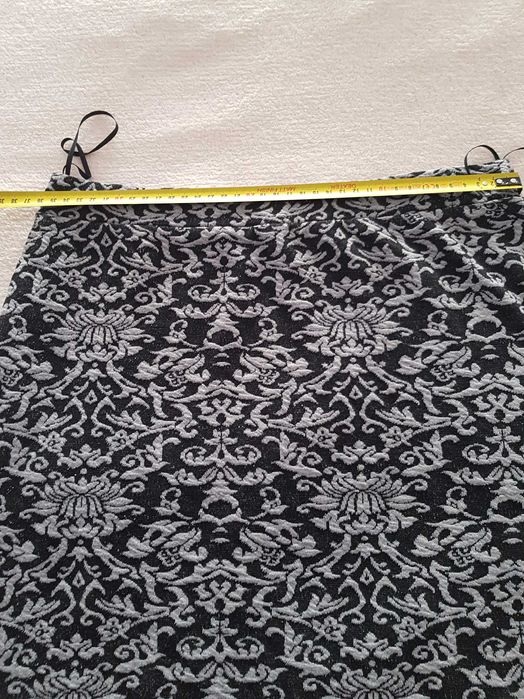 Fusta alb negru marimea S