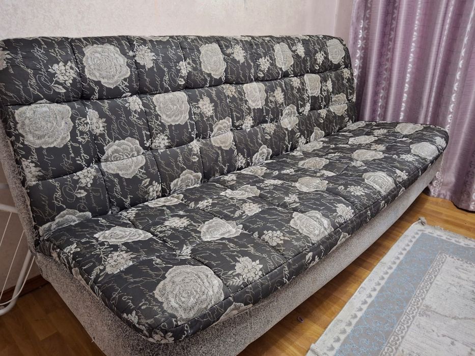 Продам диван раскладной
