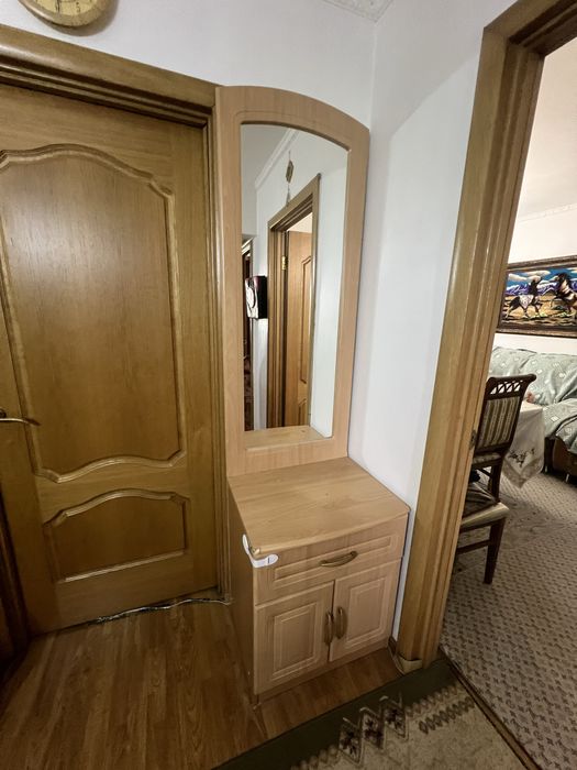 Мебель прихожая бу