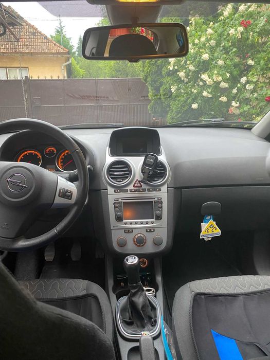 Opel Corsa 1.3 CTDI 2013, stare perfecta