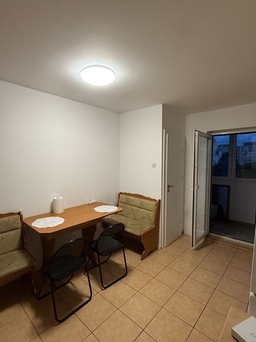 Caut colega de apartament