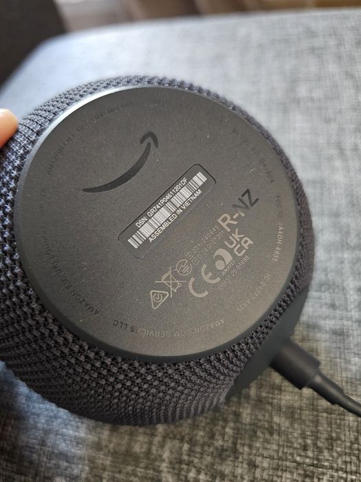 Amazon Echo Dot Max - Alexa
