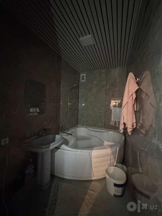 Дружба Народов 3/2/9 Сррем 72 кв.м ор: Миллий бог Сой ресторан