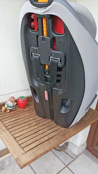 Столче за кола Chicco Gro-Up 123 (9-36 кг)