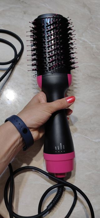 Фен - расчёска для укладки