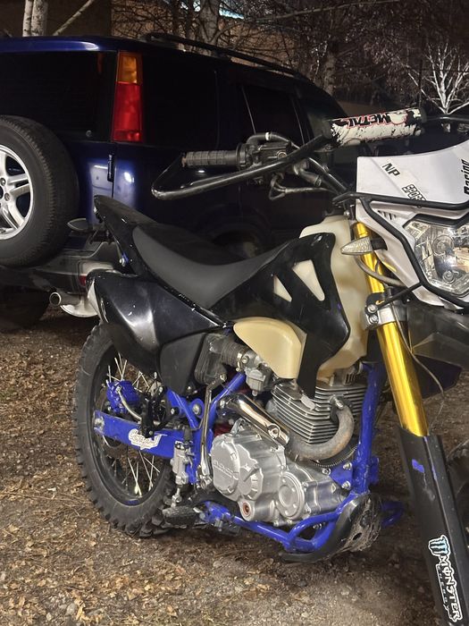 Эндуро мотоцикл 250 кубов