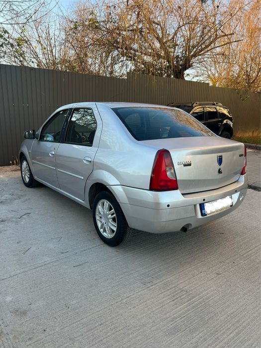 Vand Dacia Logan 1.5DCI, I rosu An 2008