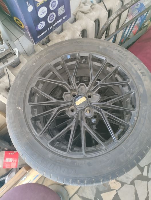 Diska sotiladi yangi narxini keliwamiz