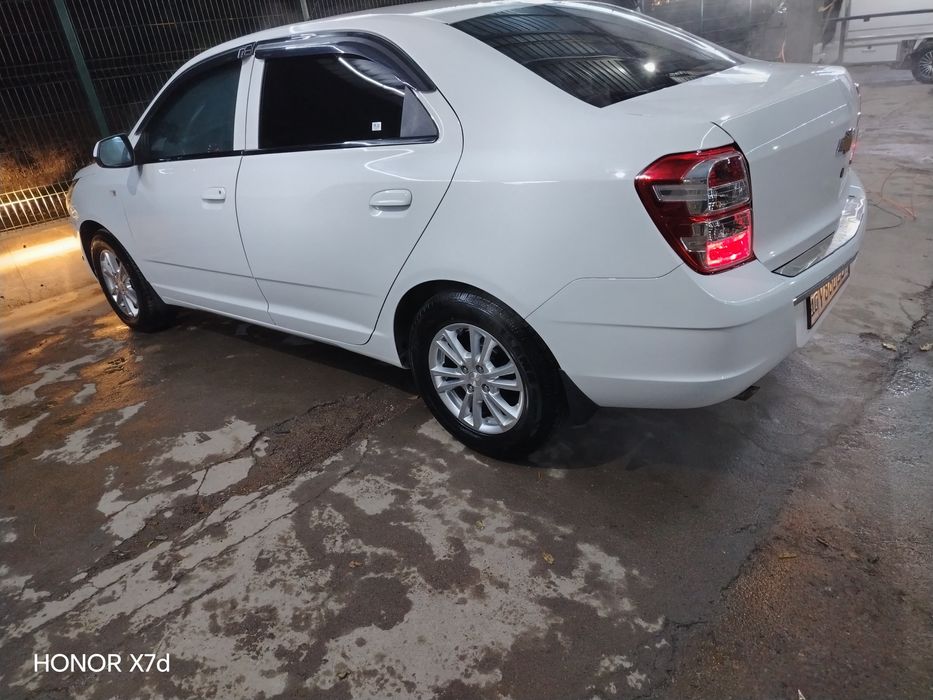 Коблт  срочно сотилади