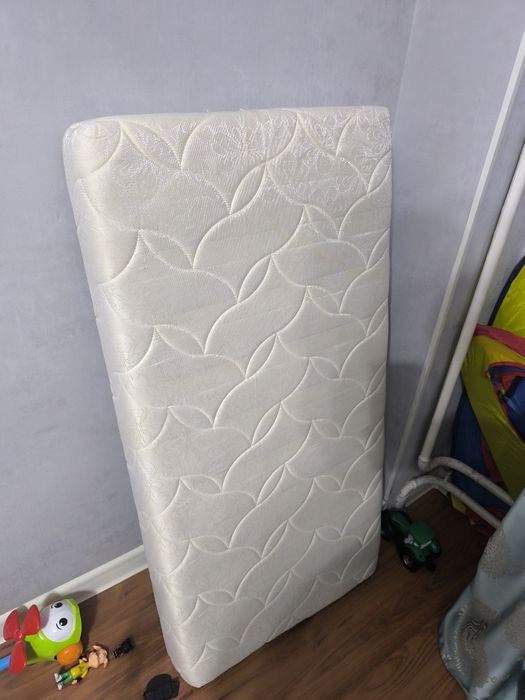 Продам детский манеж