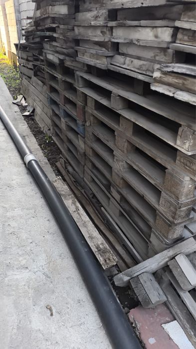Отдам даром доски, палеты, дрова