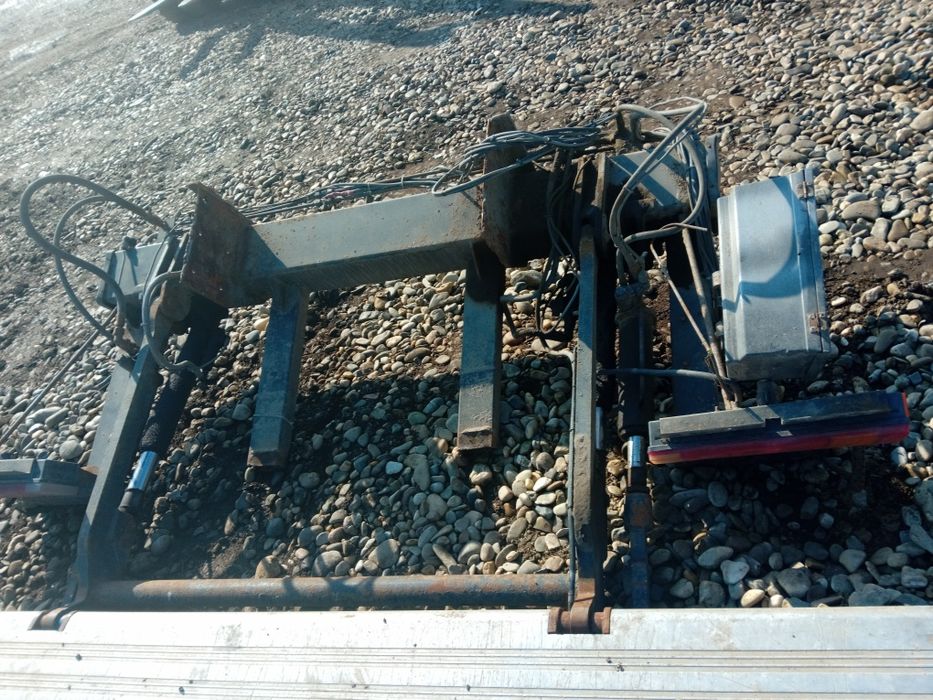 Oblon hidraulic  lift
