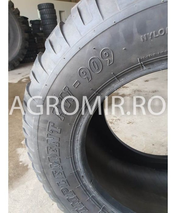 Anvelopa 15.0/55-17 bkt aw909 14pr tl  Cauciucuri tractor, Fiat, Case, Fendt, John Deere, New Holland, Massey Ferguson, UTB   Cauciucuri tractor, Fiat