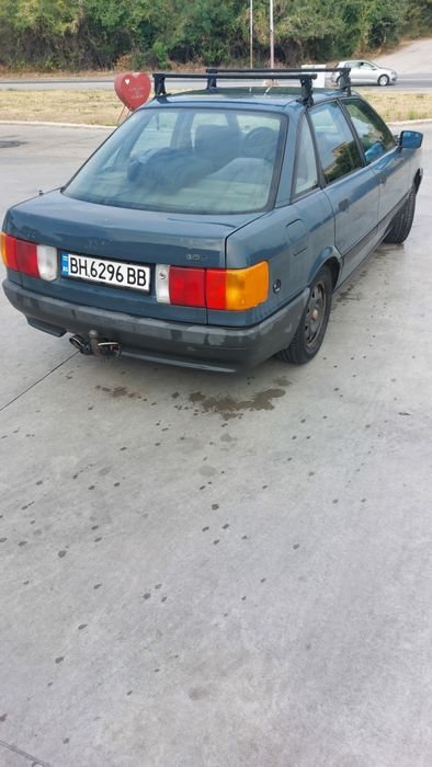 Ауди Audi 80 1.6 Бензин \ Газ