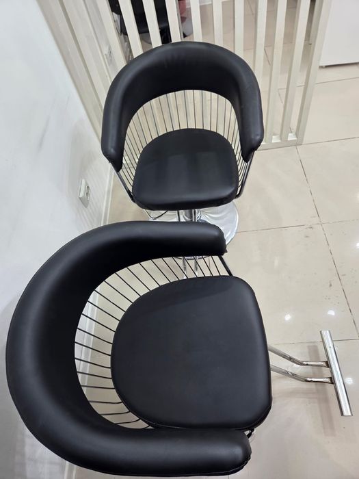 Парикмахерские кресла — 2 шт