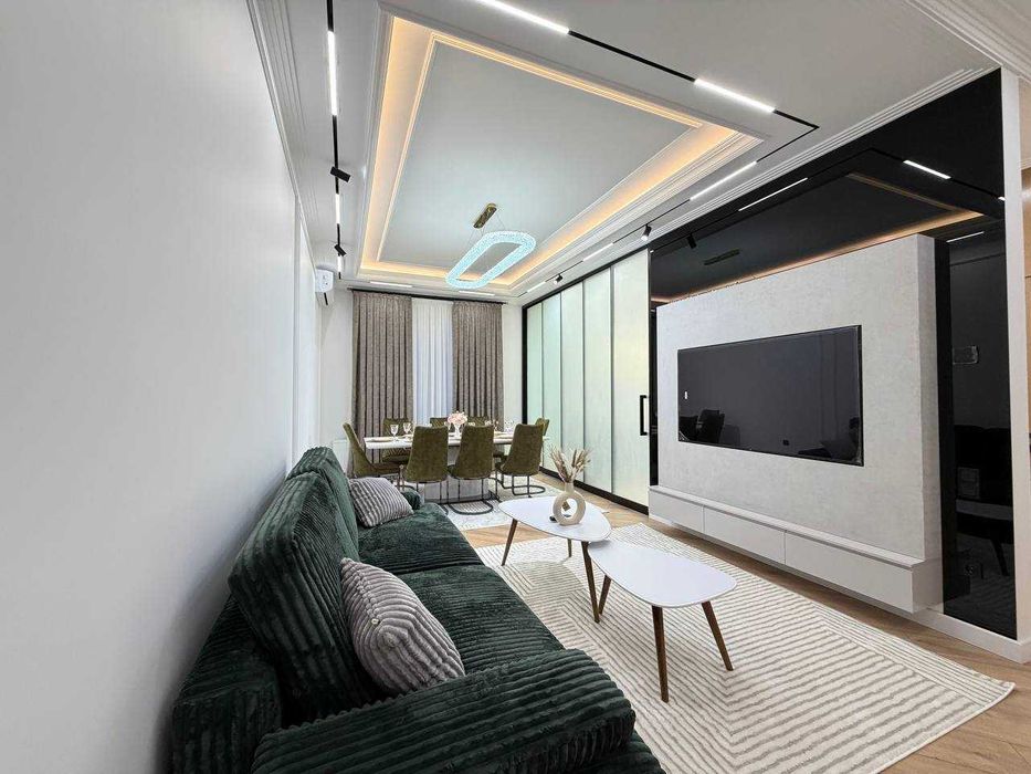 Пентхаус с террасой 100м² и видом на горы, Bodomzor`