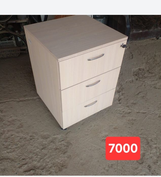 Офисная мебель б/у