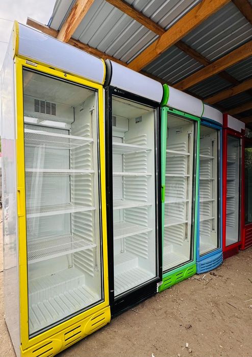 Витринный холодильник