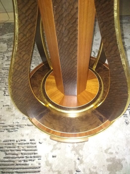 Столик десертный