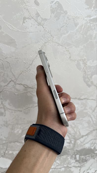 Iphone 17 pro max sim+esim