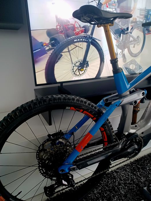 Cube Action Stereo Team 160 Carbon//Doua baterii Bosch 625 /t Full Kas