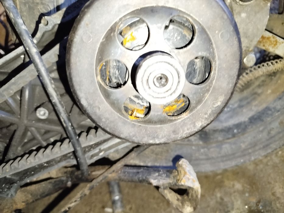 2 скутера единия за части другия може да се направи