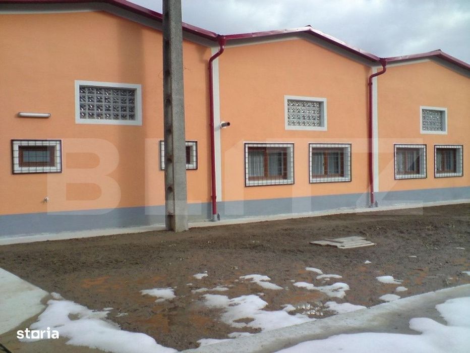 Depozit cu birouri si casa separata,Dej