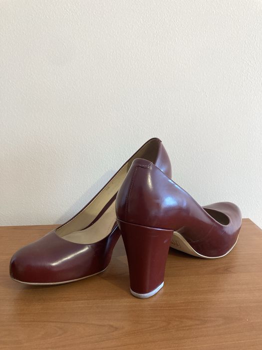 Дамски обувки Clarks
