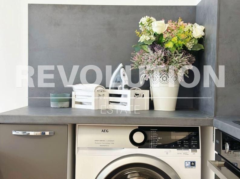 Дава се под наем Едностаен апартамент в Варна, м-т Евксиноград - 42 кв.м за 475 € - Снимка #1