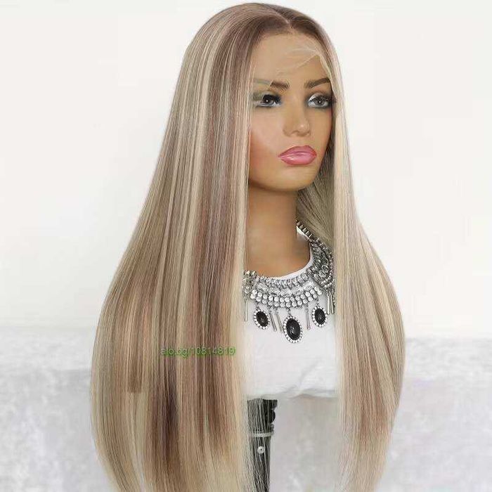 Елегантна 85 см права руса перука с кафяви акценти 13×4 дантела