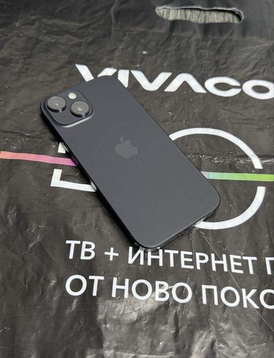 КАТО НОВ 256GB iPhone 15 Vivacom Гаранция 2025 Black