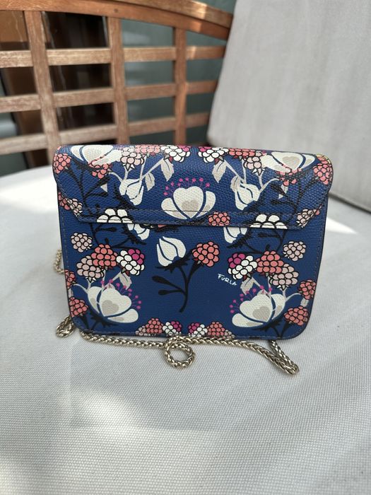 Кожена чанта Furla Metropolis mini