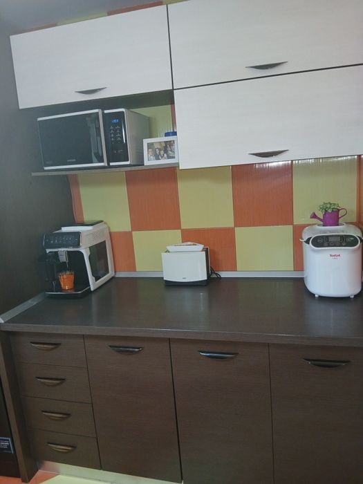 Vând apartament 3 camere!